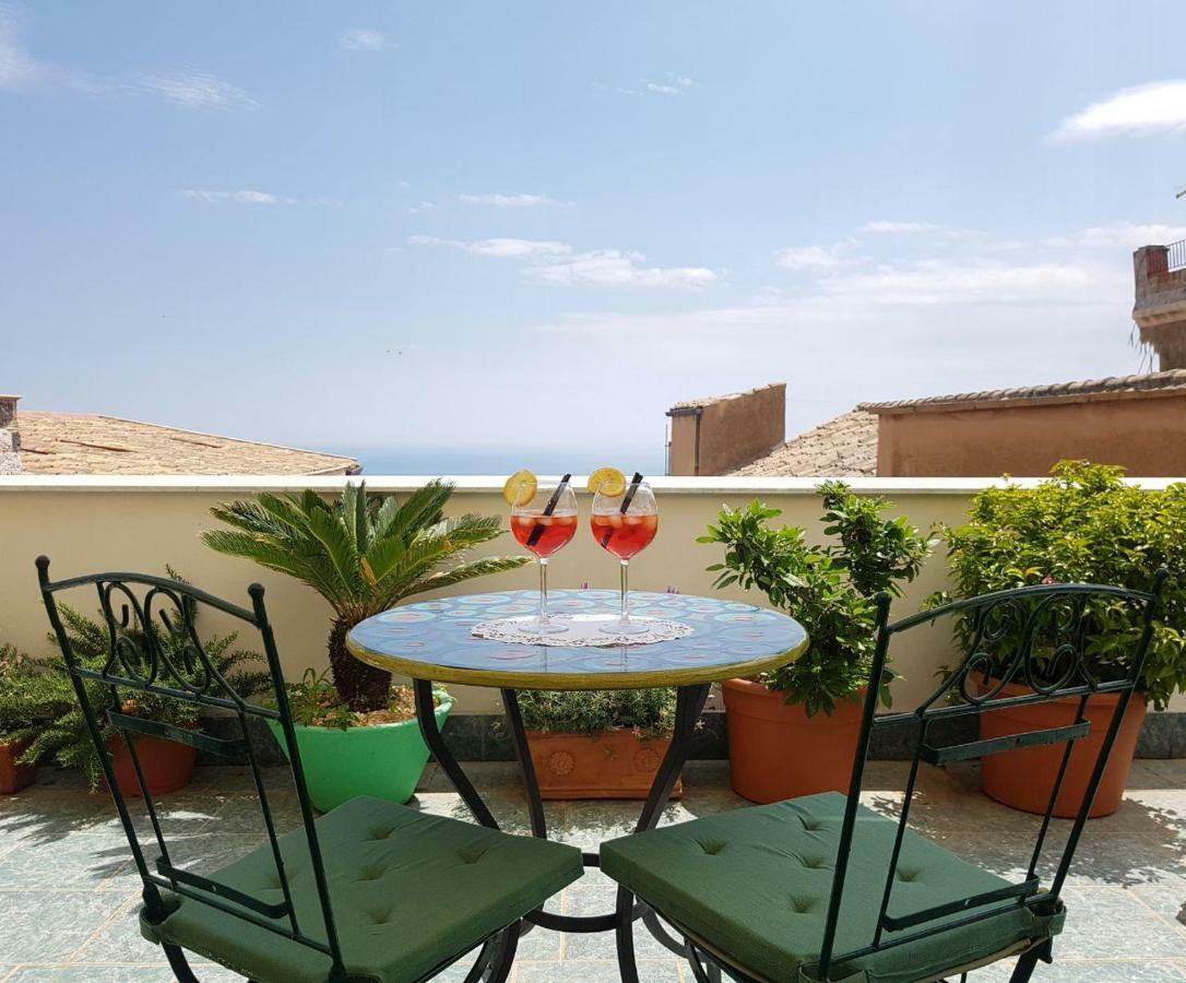 Guest House Le Sibille تاورمينا المظهر الخارجي الصورة